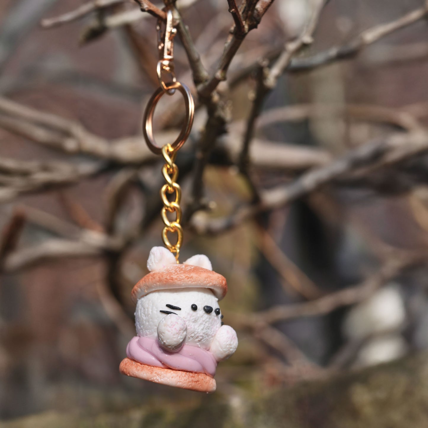 Cream Puff Keychain: Marshy