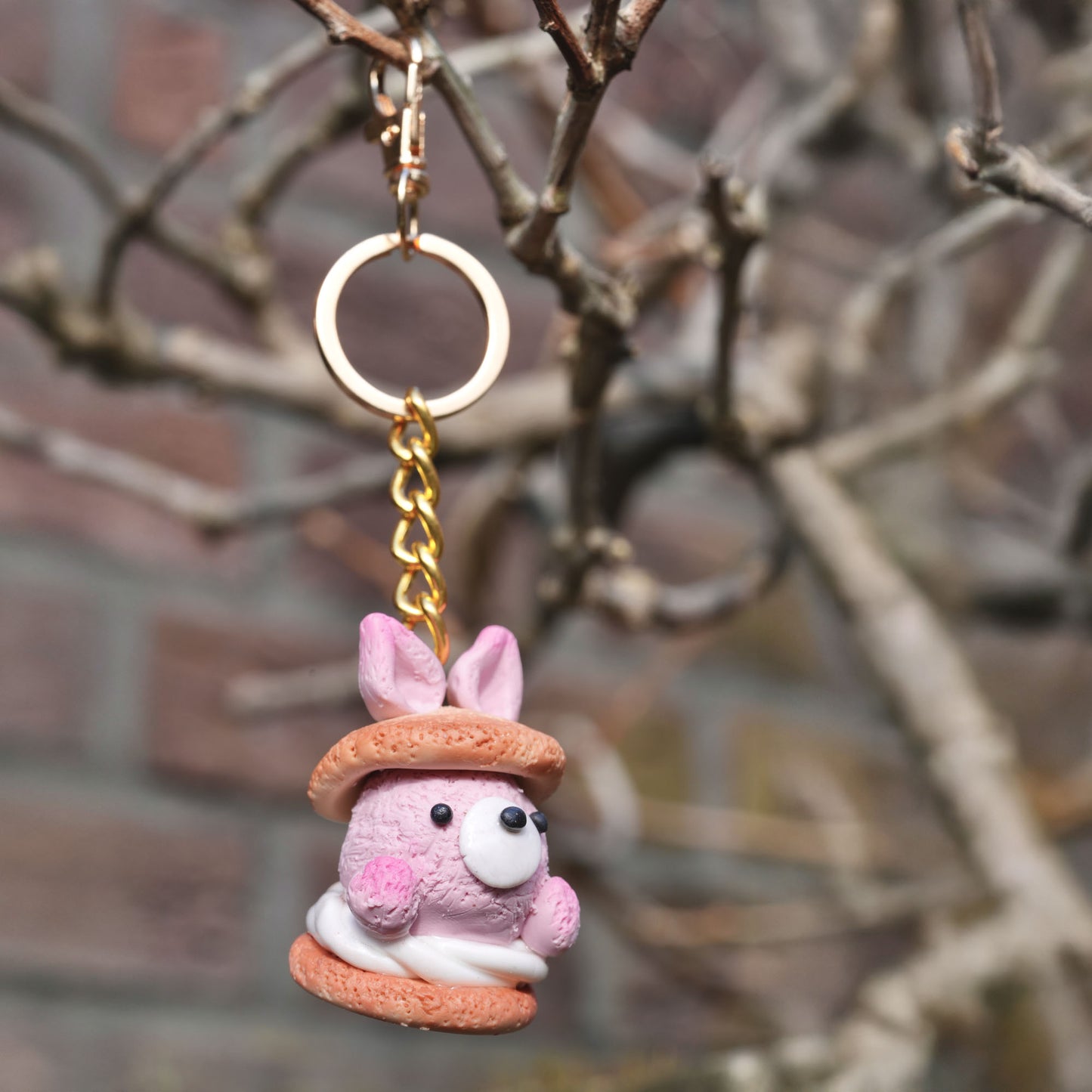 Cream Puff Keychain: Bobo