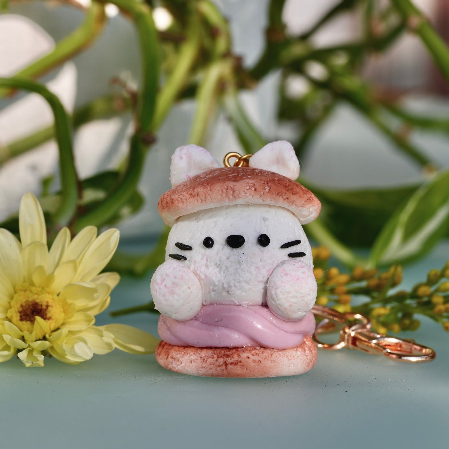 Cream Puff Keychain: Marshy